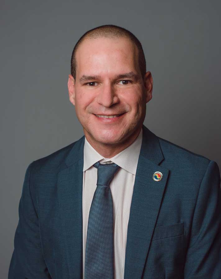 members-headshots_0003_Felipe Pinzon